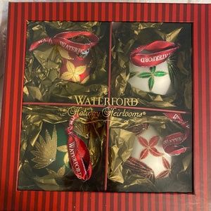 WATERFORD NEW IN BOX CHRISTMAS HEIRLOOM CHRISTMAS COLLECTABLE ORNAMENTS